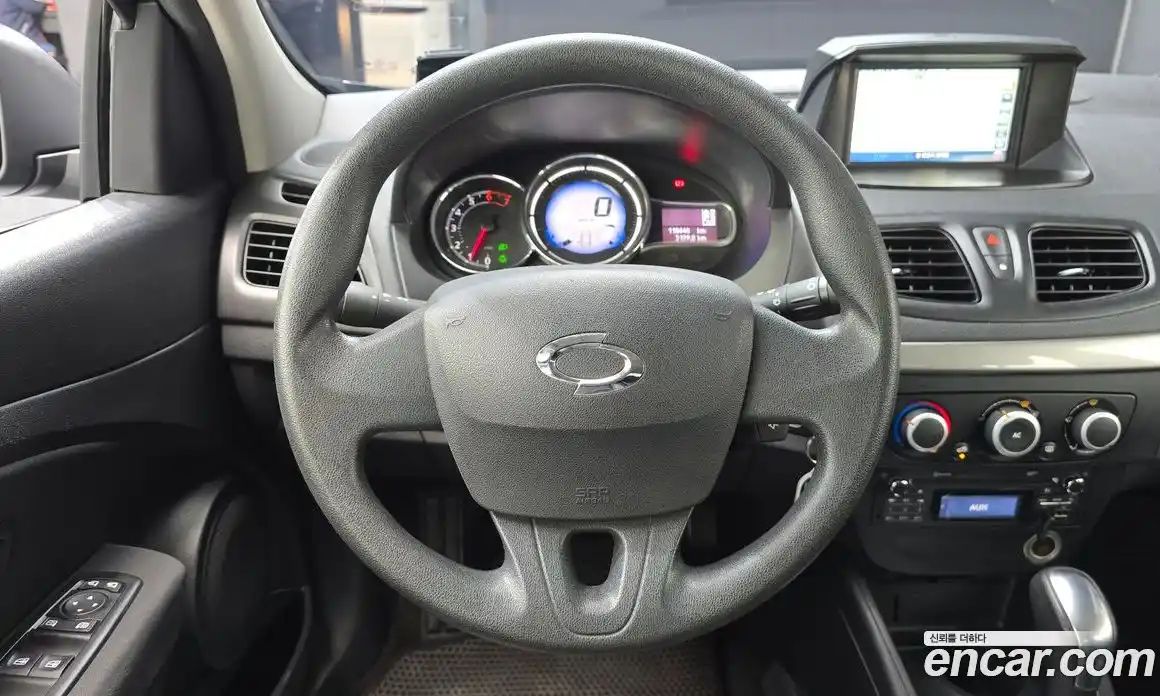 Renault SM3 2013 1.6 Автомат в Москве № 1003585, фото 13