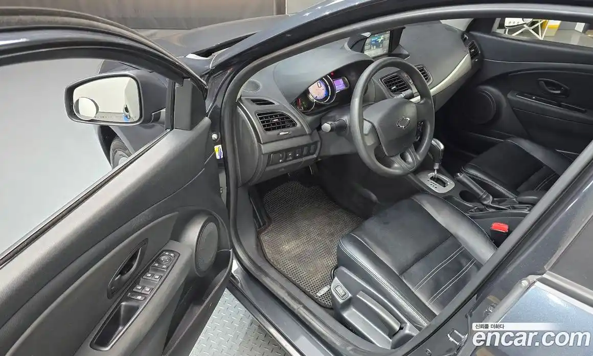 Renault SM3 2013 1.6 Автомат в Москве № 1003585, фото 10