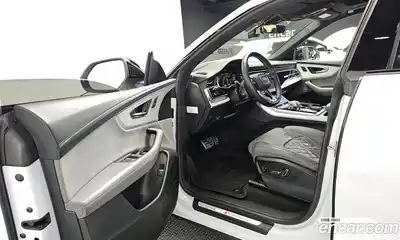 Audi Q8 2022 3.0 Автомат в Москве № 1007397, миниатюра 11