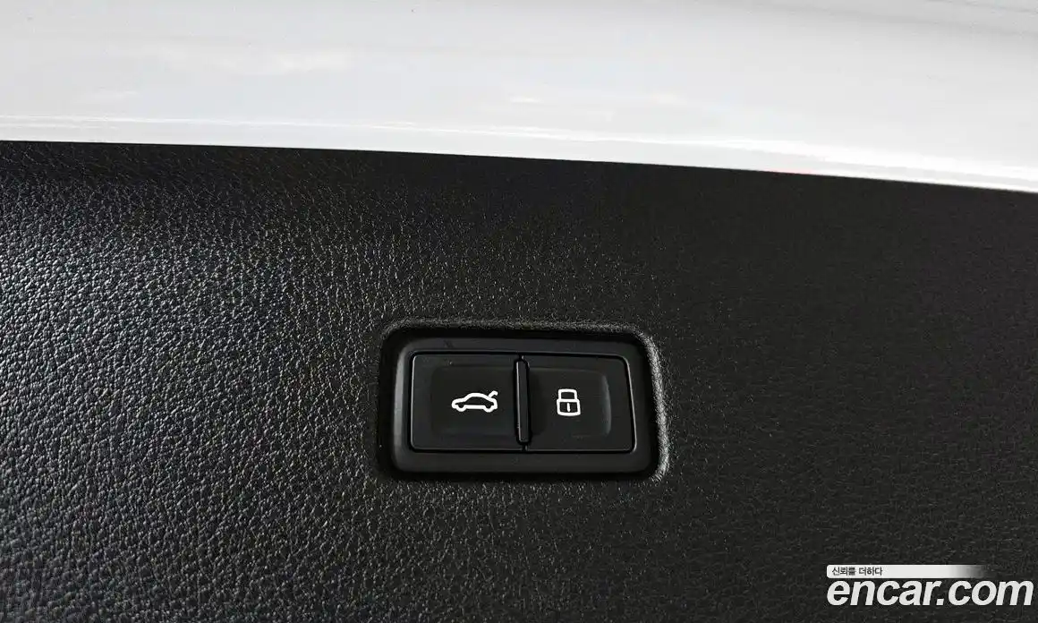 Audi Q8 2022 3.0 Автомат в Москве № 1007397, фото 18