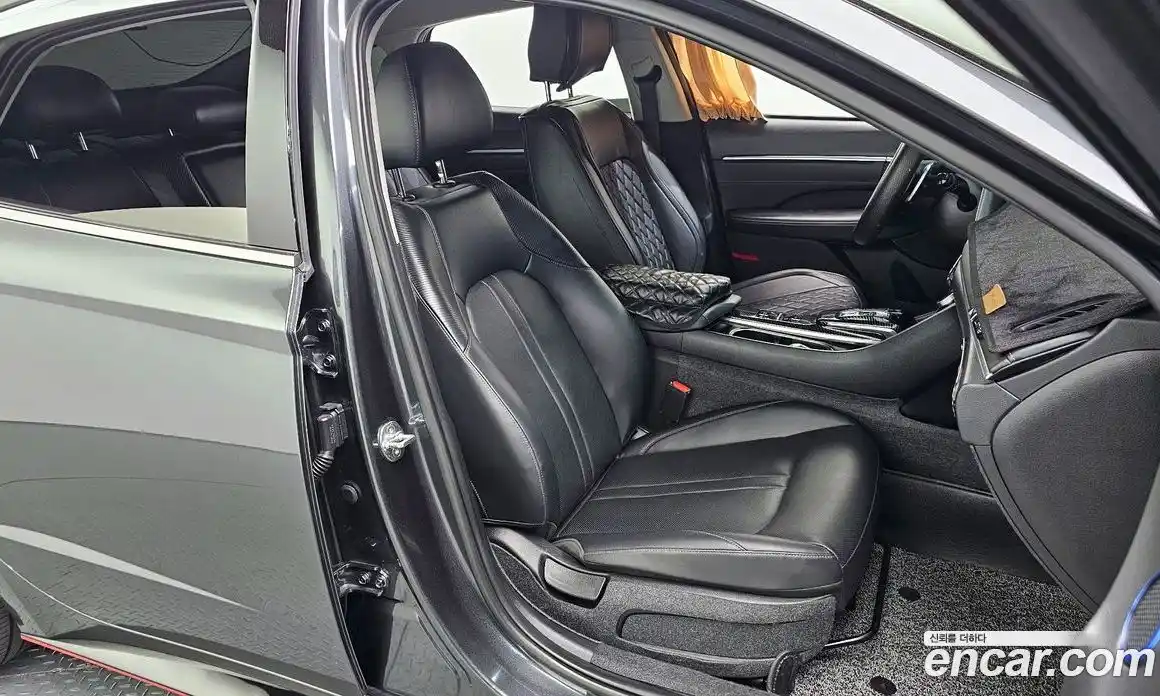 Hyundai Sonata 2021 1.6 Автомат в Москве № 1008748, фото 10