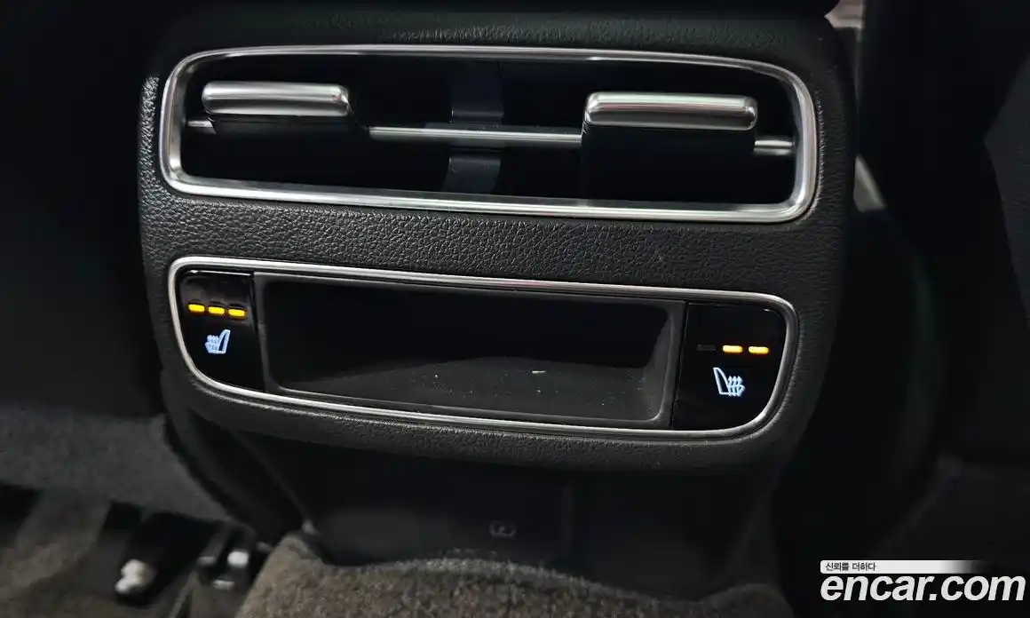 Genesis GV70 2024 2.5 Автомат в Москве № 1010004, фото 18