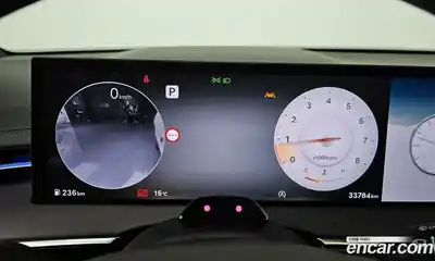 Genesis GV70 2024 2.5 Автомат в Москве № 1010004, миниатюра 8