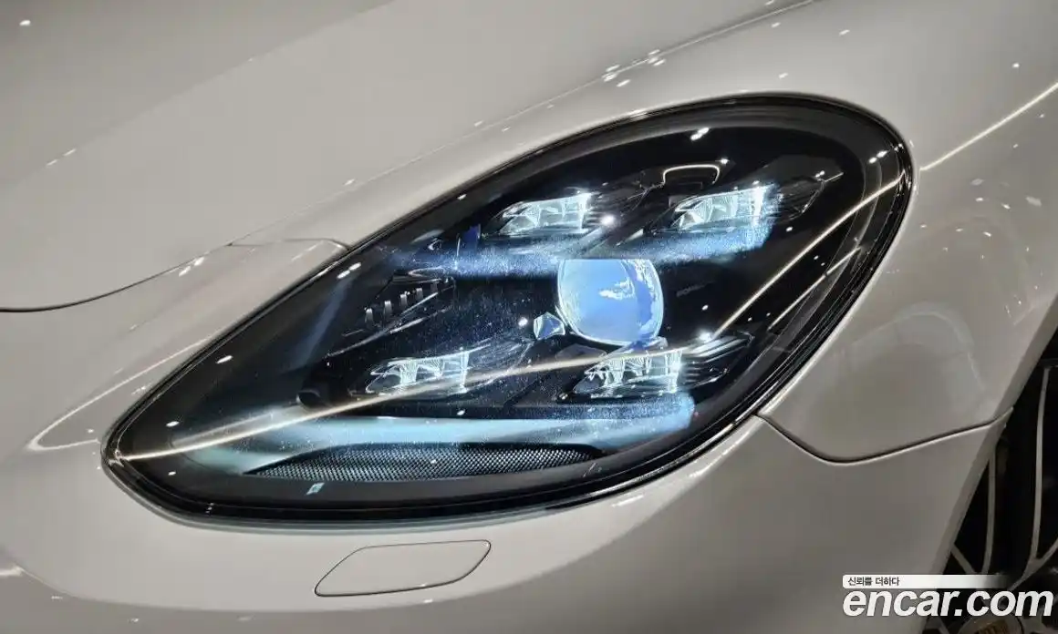 Porsche Panamera 2019 3.0 гидро в Москве № 1011980, фото 14