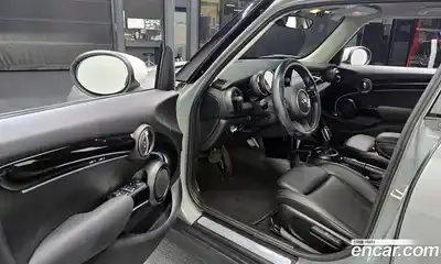 Mini Cooper 2021 1.5 гидро в Москве № 1013819, миниатюра 11