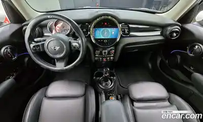 Mini Cooper 2021 1.5 гидро в Москве № 1013819, миниатюра 7