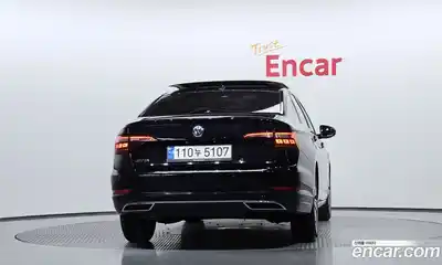 Volkswagen Jetta 2021 1.4 гидро в Москве № 1014545, миниатюра 4
