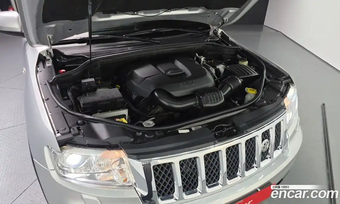 Jeep Cherokee 2011 3.6 гидро в Москве № 1015089, фото 6