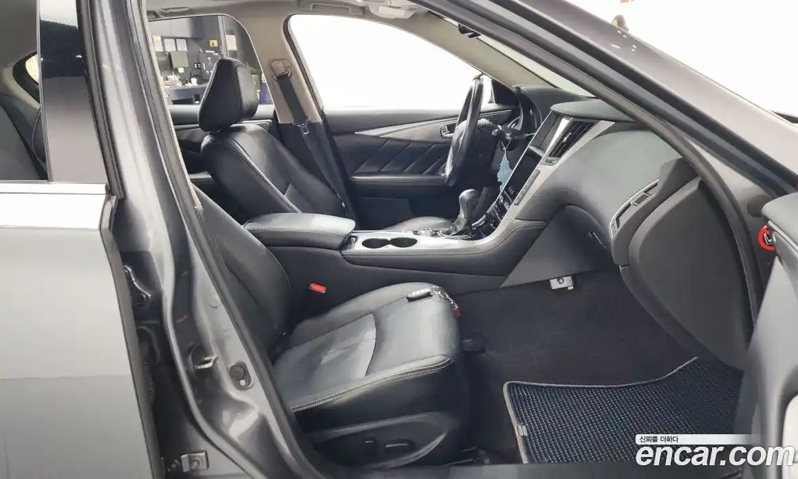 Infiniti Q50 2016 2.1 гидро в Москве № 1015717, фото 11