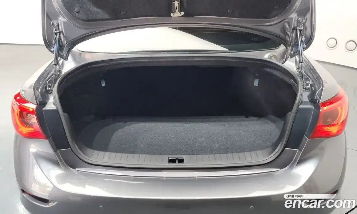 Infiniti Q50 2016 2.1 гидро в Москве № 1015717, фото 20