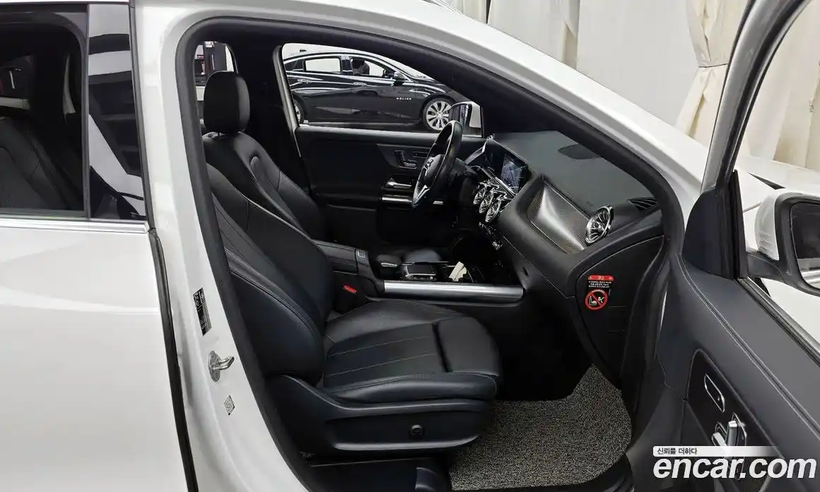 Mercedes-Benz GLA-Class 2021 2.0 гидро в Москве № 137250, фото 11
