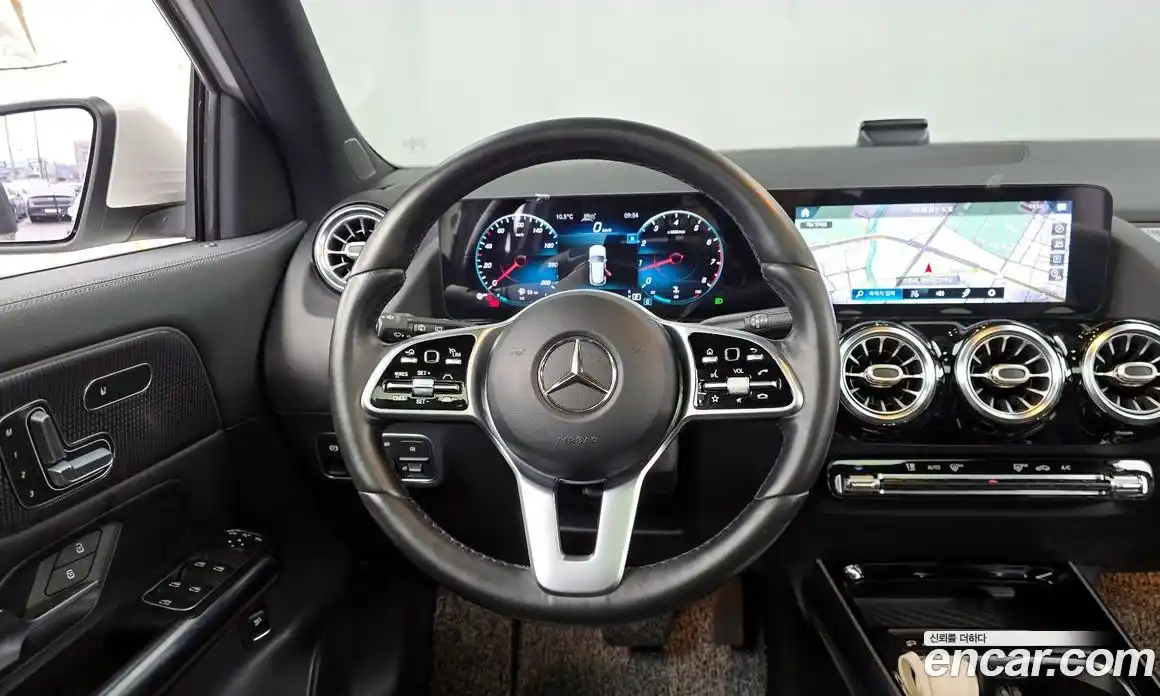 Mercedes-Benz GLA-Class 2021 2.0 гидро в Москве № 137250, фото 13