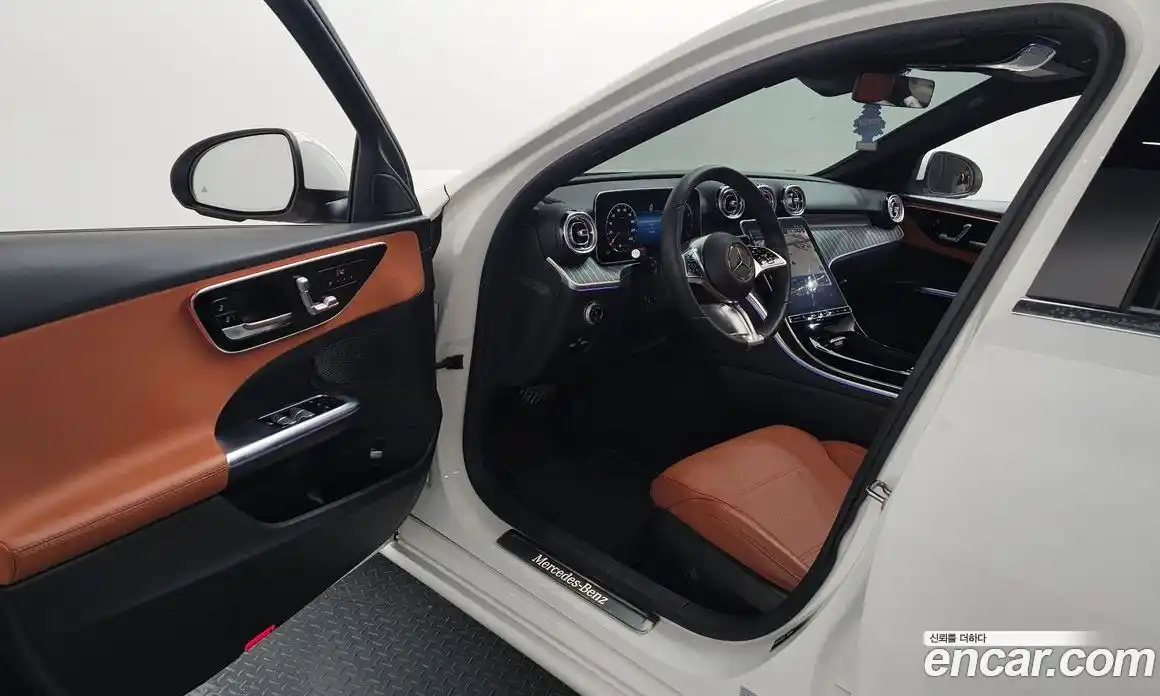 Mercedes-Benz C-Class 2023 2.0 гидро в Москве № 137302, фото 9