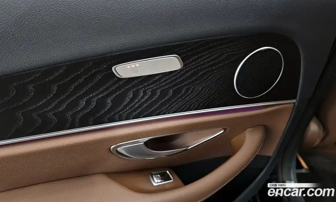 Mercedes-Benz E-Class 2023 2.0 гидро в Москве № 137471, фото 18