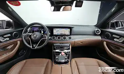 Mercedes-Benz E-Class 2023 2.0 гидро в Москве № 137471, миниатюра 7