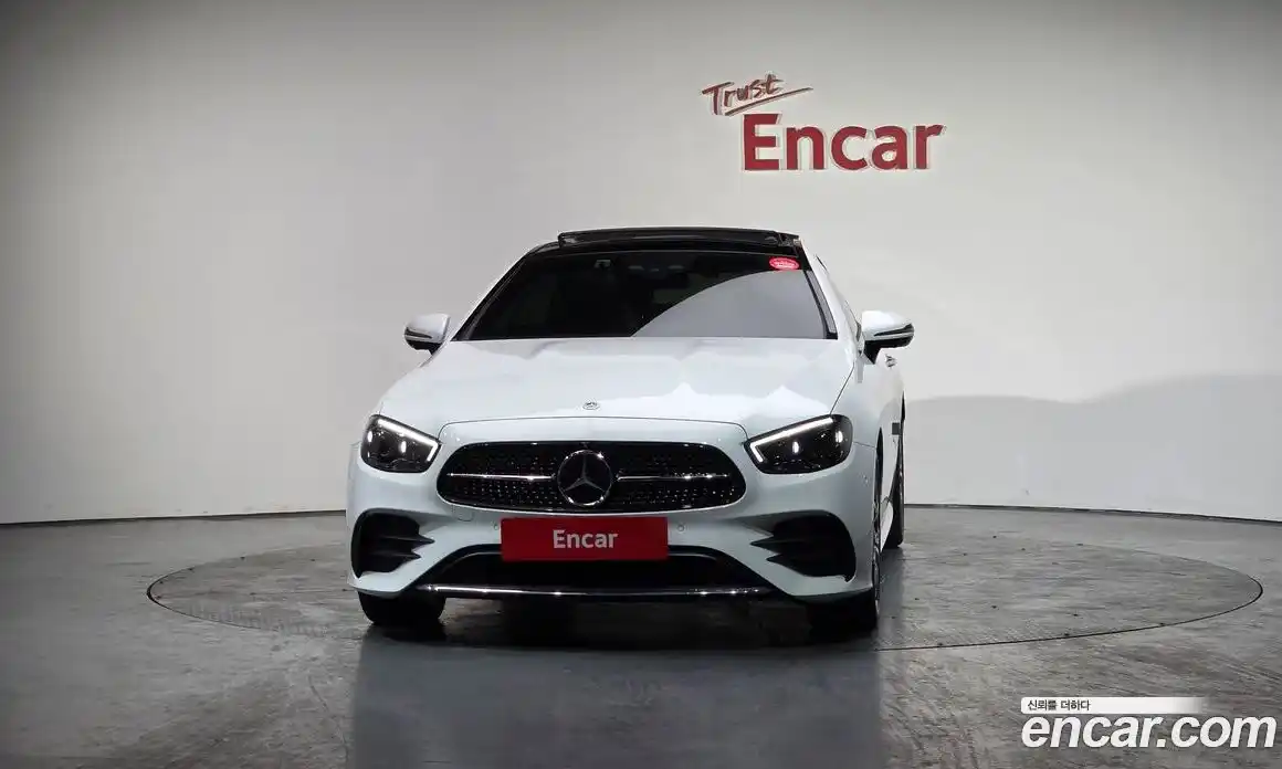 Mercedes-Benz E-Class 2023 2.0 гидро в Москве № 138555, фото 3