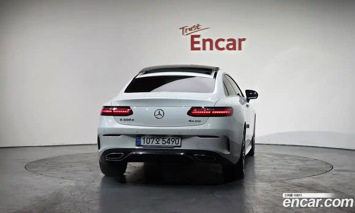 Mercedes-Benz E-Class 2023 2.0 гидро в Москве № 138555, фото 4