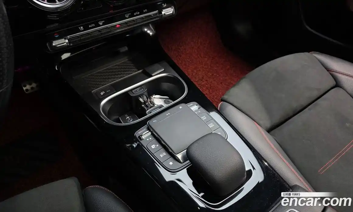Mercedes-Benz CLA-Class 2020 2.0 гидро в Москве № 139588, фото 19