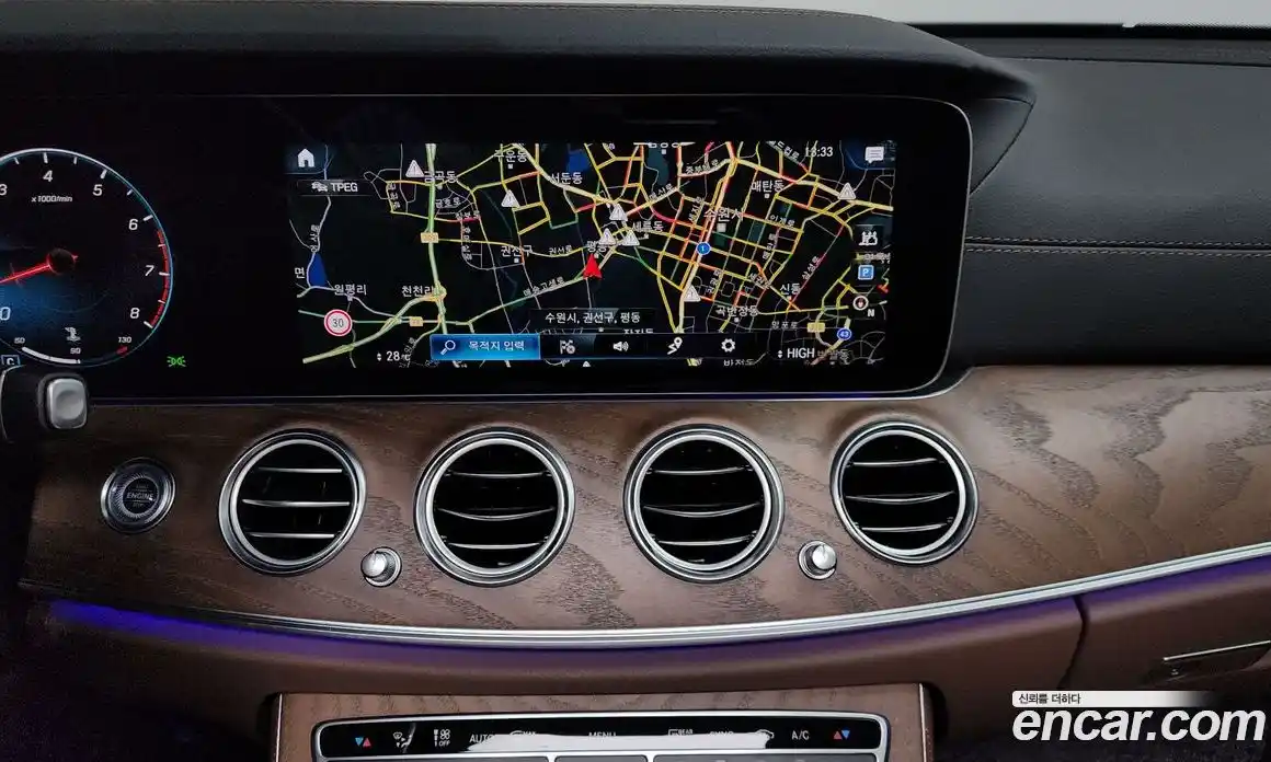 Mercedes-Benz E-Class 2022 2.0 гидро в Москве № 142296, фото 14