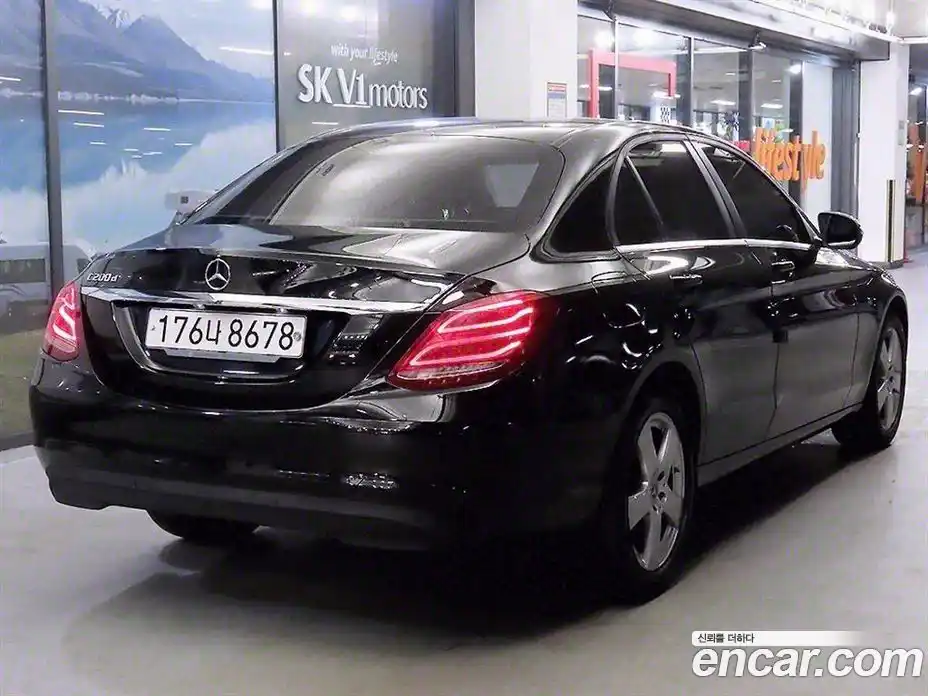 Mercedes-Benz C-Class 2018 1.6 гидро в Москве № 143805, фото 4