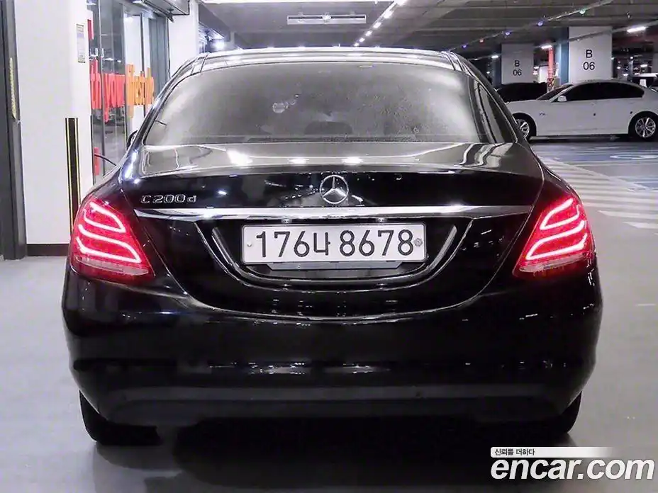 Mercedes-Benz C-Class 2018 1.6 гидро в Москве № 143805, фото 5