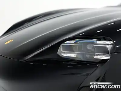 Porsche Taycan 2023 0.1 гидро в Москве № 147141, миниатюра 11
