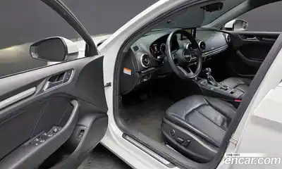 Audi A3 2018 2.0 гидро в Москве № 154069, миниатюра 11
