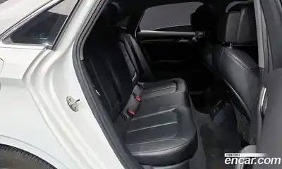 Audi A3 2018 2.0 гидро в Москве № 154069, миниатюра 12