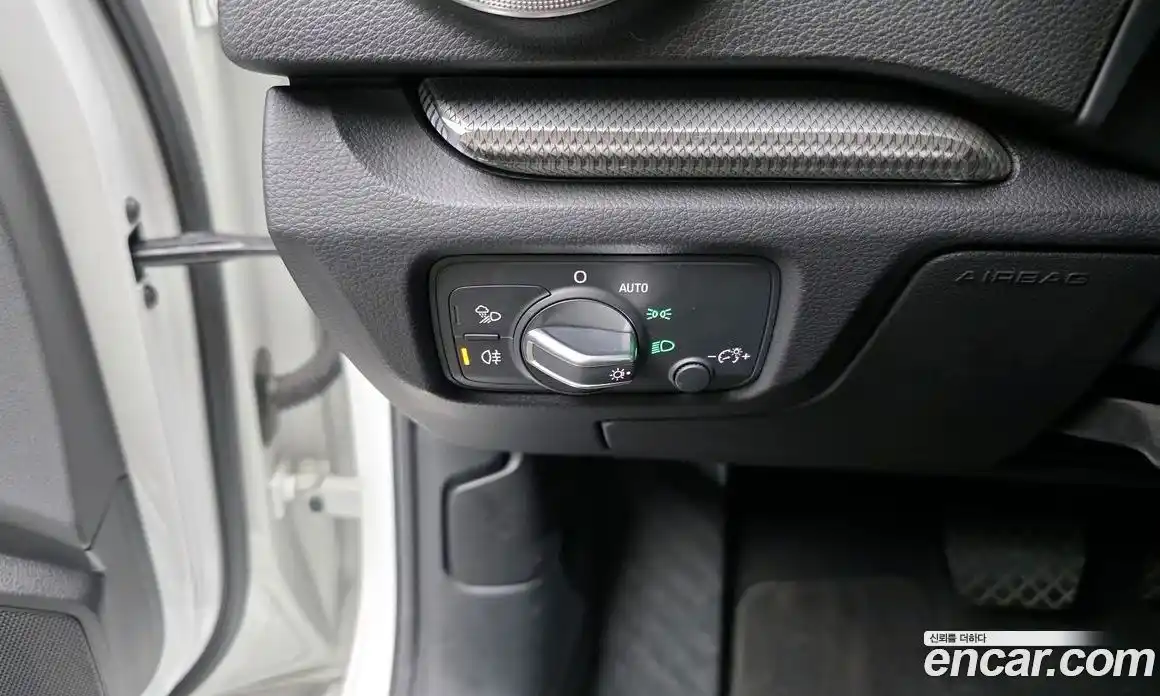 Audi A3 2018 2.0 гидро в Москве № 154069, фото 18