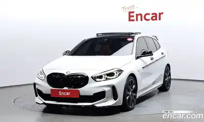 BMW 1-Series, 2022