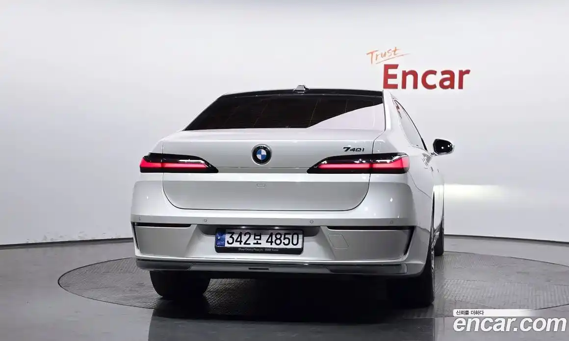 BMW 7-Series 2023 3.0 гидро в Москве № 157994, фото 4