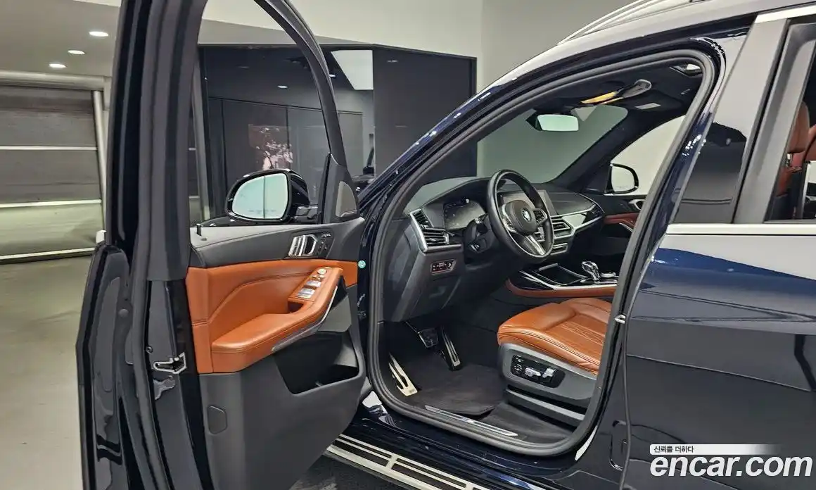 BMW X7 2021 3.0 гидро в Москве № 158294, фото 11