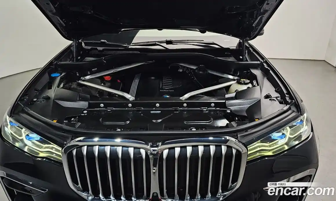 BMW X7 2021 3.0 гидро в Москве № 158294, фото 6