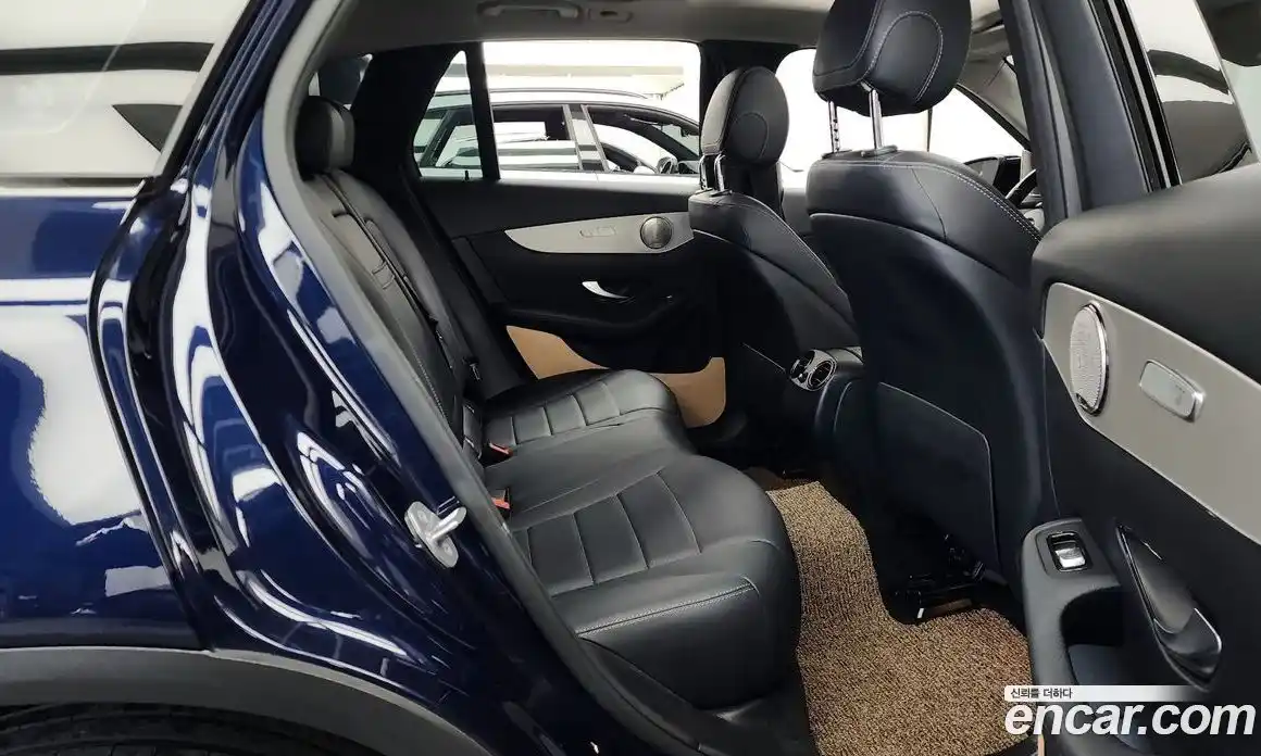 Mercedes-Benz GLC-Class 2018 2.0 гидро в Москве № 160425, фото 12