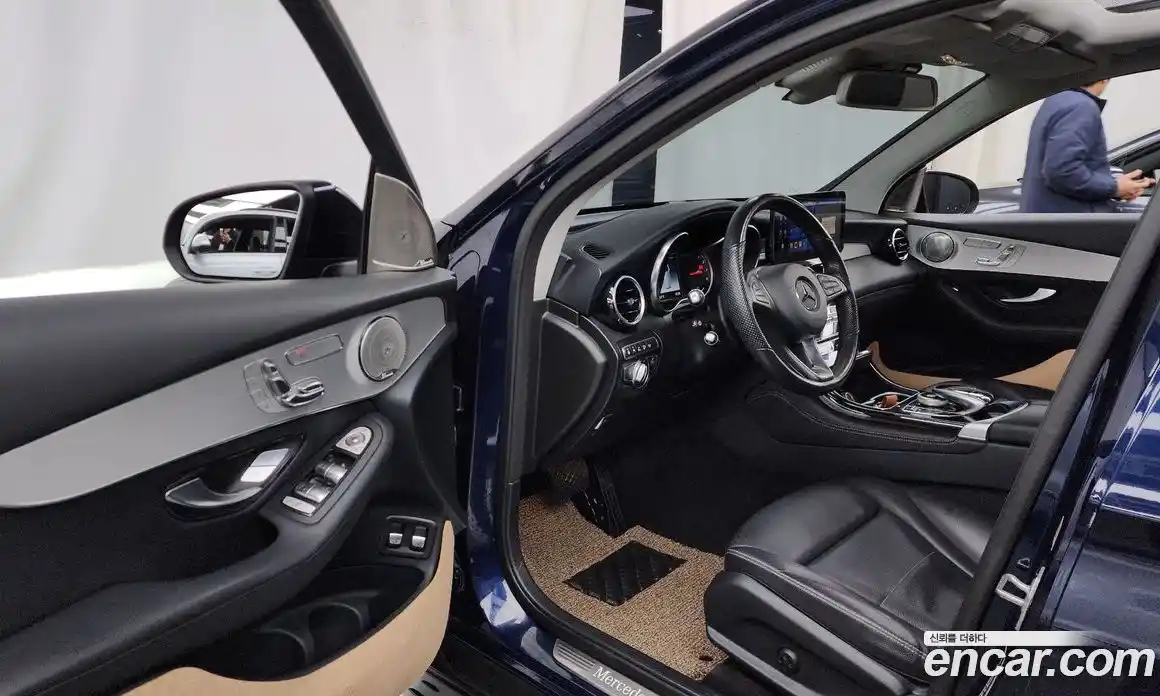 Mercedes-Benz GLC-Class 2018 2.0 гидро в Москве № 160425, фото 10