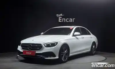 Mercedes-Benz E-Class, 2022