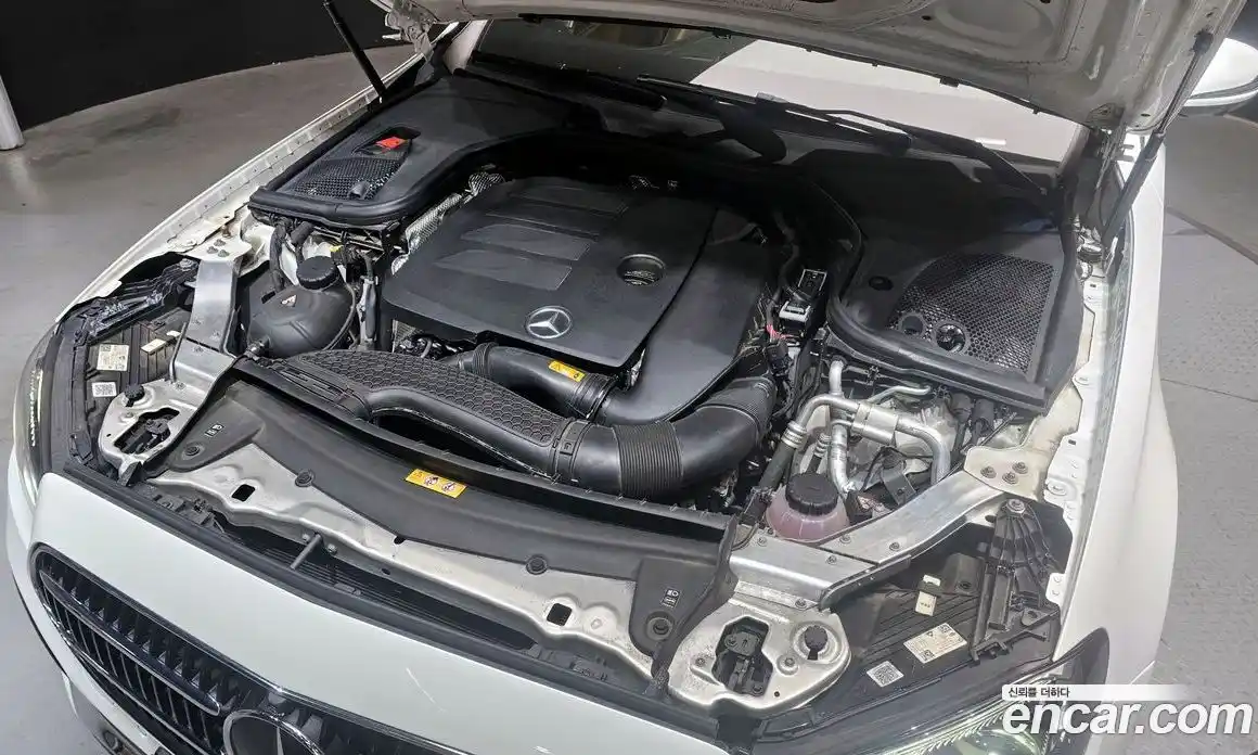 Mercedes-Benz E-Class 2022 2.0 гидро в Москве, фото 6