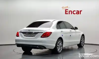 Mercedes-Benz C-Class 2018 2.0 гидро в Москве № 161548, миниатюра 2