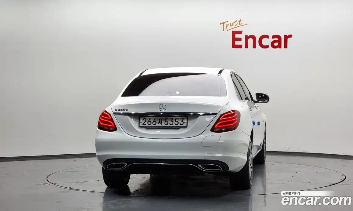Mercedes-Benz C-Class 2018 2.0 гидро в Москве № 161548, фото 4