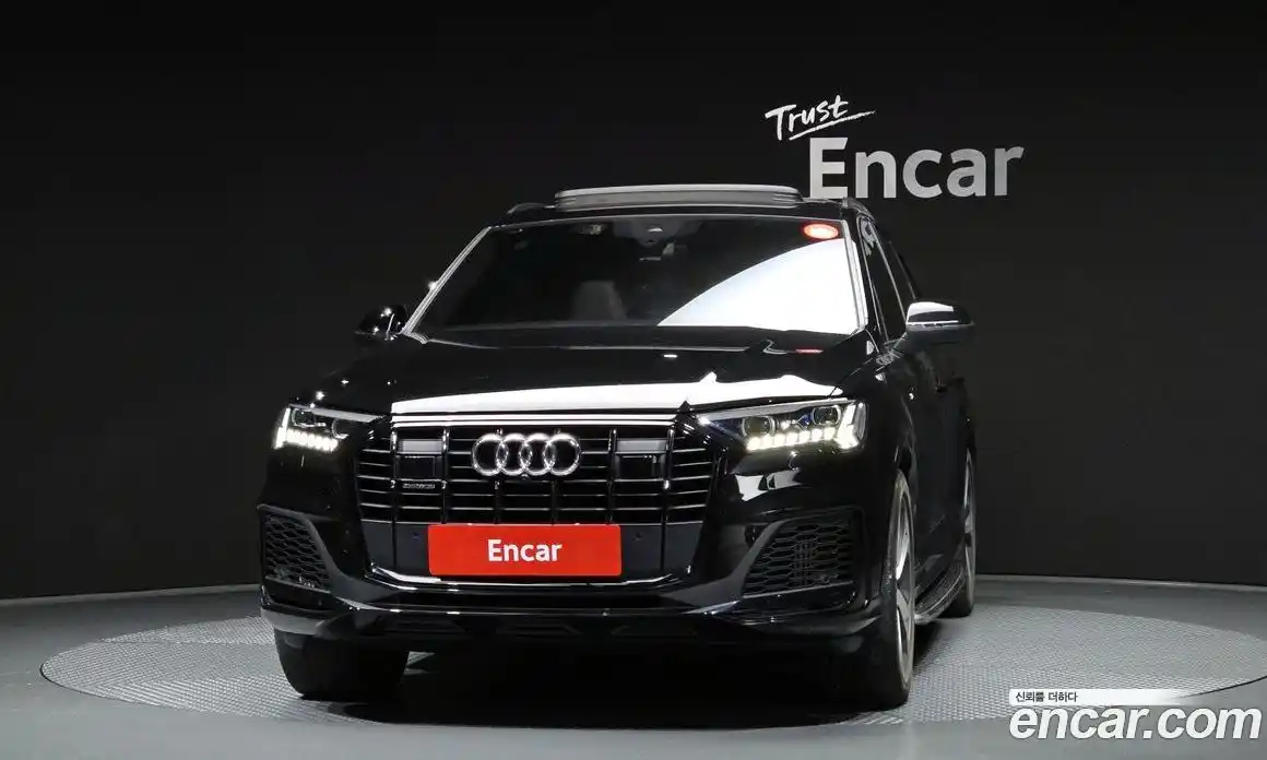 Audi Q7 2023 3.0 гидро в Москве № 162641, фото 3