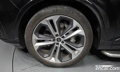 Audi Q7 2023 3.0 гидро в Москве № 162641, миниатюра 5