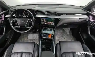 Audi e-tron 2021 0.2 гидро в Москве № 163496, миниатюра 7