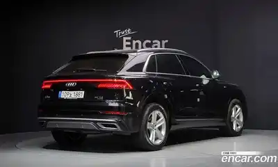 Audi Q8 2021 3.0 гидро в Москве № 163647, миниатюра 2