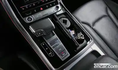 Audi Q8 2021 3.0 гидро в Москве № 163647, миниатюра 9