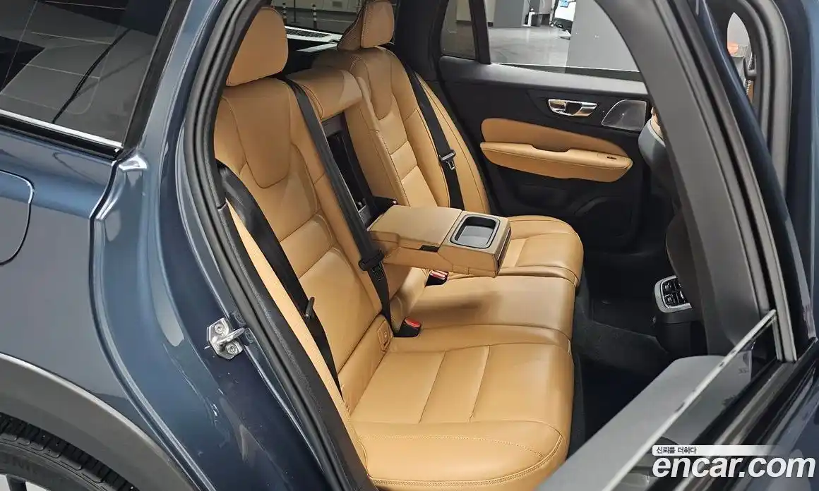 Volvo V60 2021 2.0 гидро в Москве № 164314, фото 11