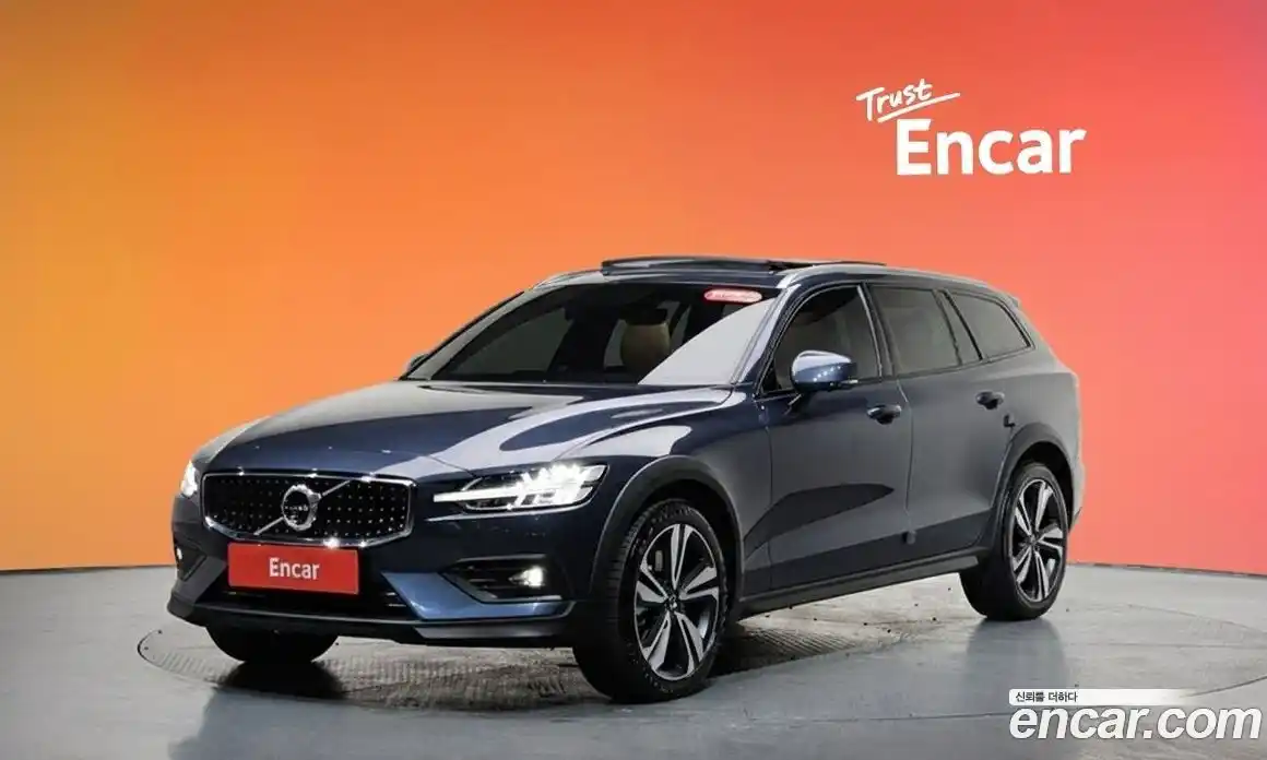 Volvo V60 2021 2.0 гидро в Москве № 164314, фото 20