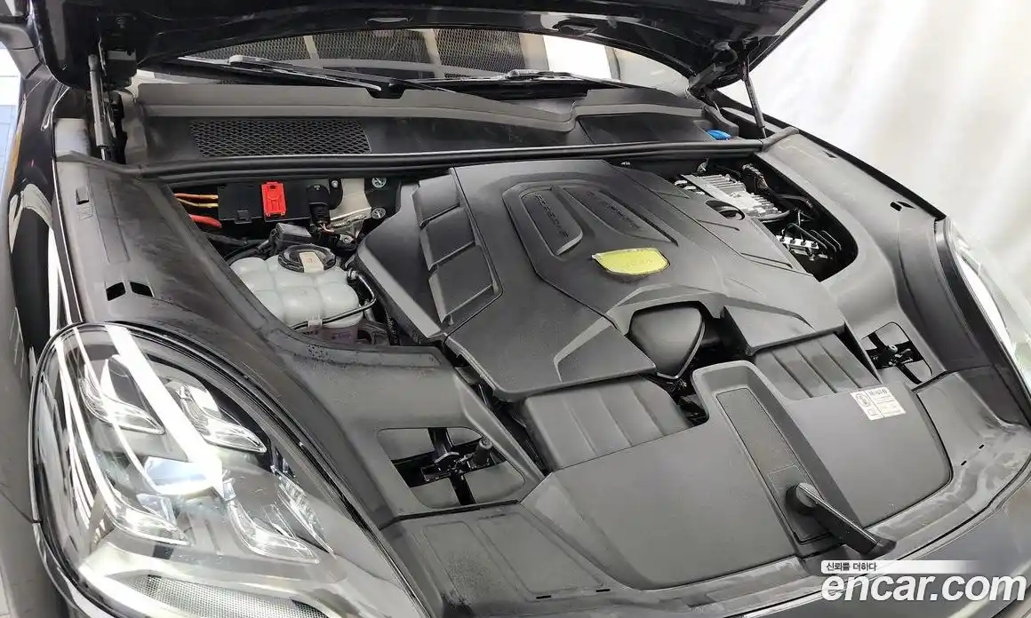 Porsche Cayenne 2023 3.0 гидро в Москве № 165232, фото 6