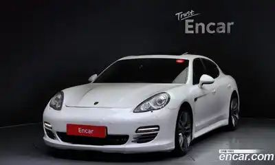 Porsche Panamera, 2009