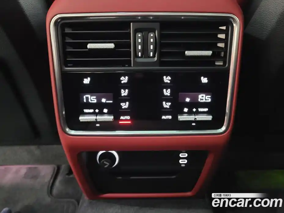 Porsche Cayenne 2023 3.0 гидро в Москве № 165799, фото 8