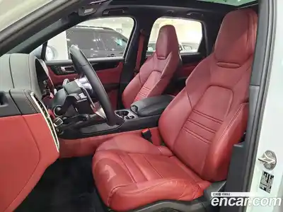 Porsche Cayenne 2023 3.0 гидро в Москве № 165799, миниатюра 10